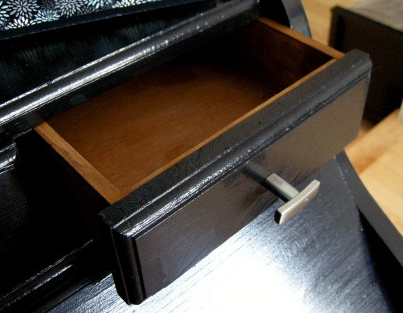 APRÈS - Nouvelle poignée.